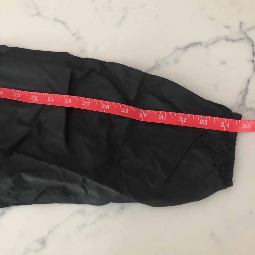 NEW 💯 Nylon Unisex Packable Anorak. - Picture 11 of 13